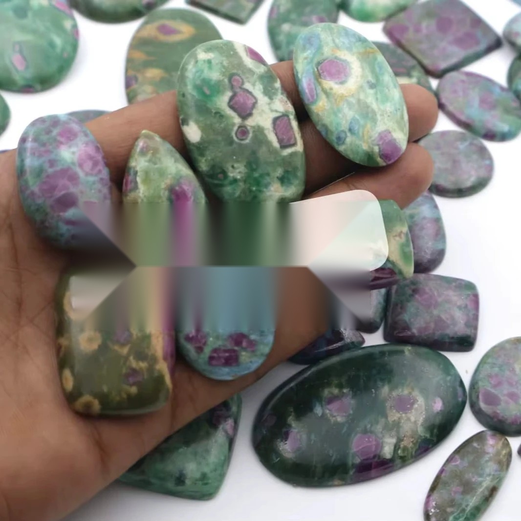 Rubino Fuchsite — Categoria AA - foto 1